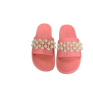 NWT - Stuart Weitzman Goldie Pearl detail Sandals with Pearl Accents